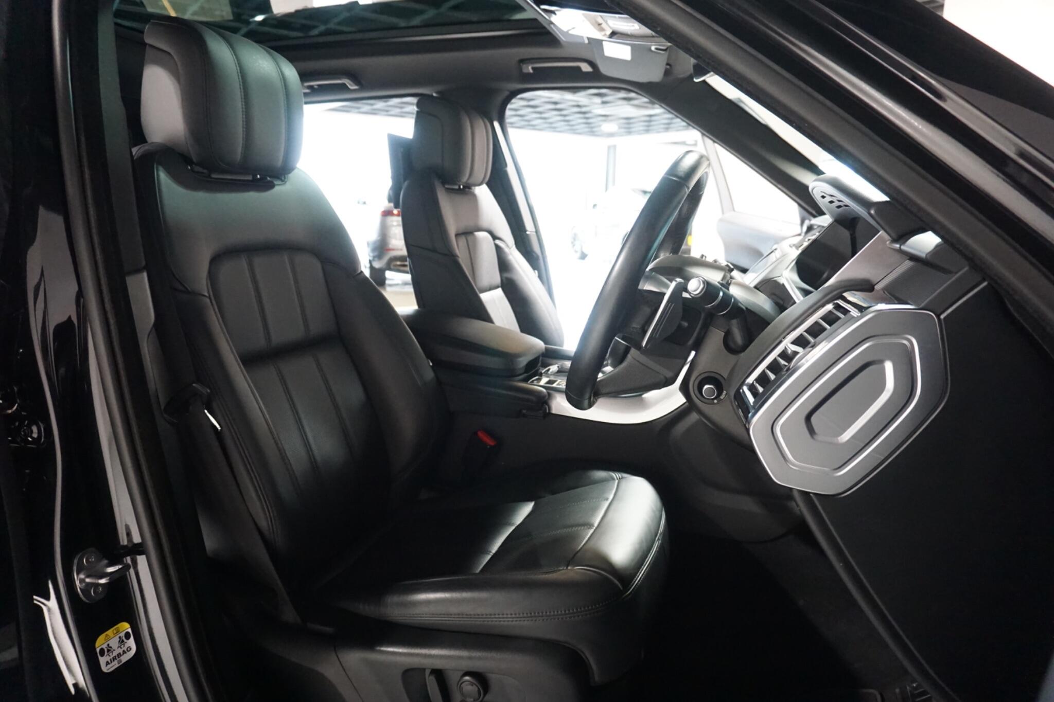 Land Rover Range Rover Sport 2.0 P400e 13.1kWh HSE Dynamic Black SUV 5dr Petrol Plug-in Hybrid Auto 4WD Euro 6 (s/s) (404 ps)